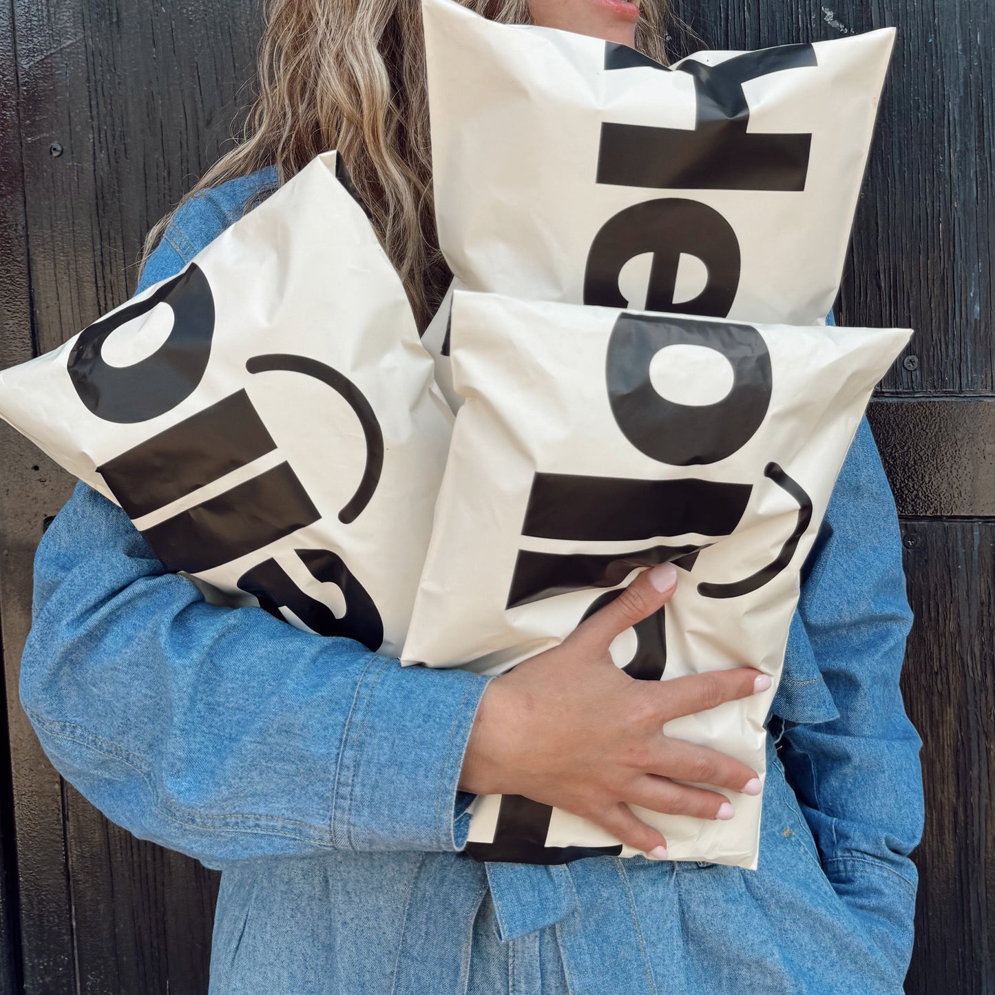 10x13" HELLO Poly Mailer
